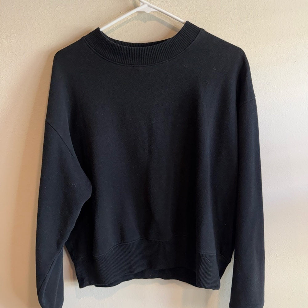 A New Day Women's Black Crew Neck Sweater